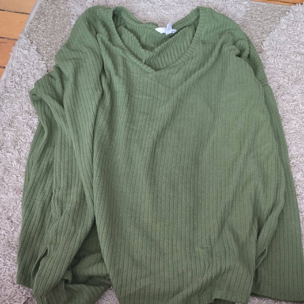 Time and Tru Olive Ribbed Sweater